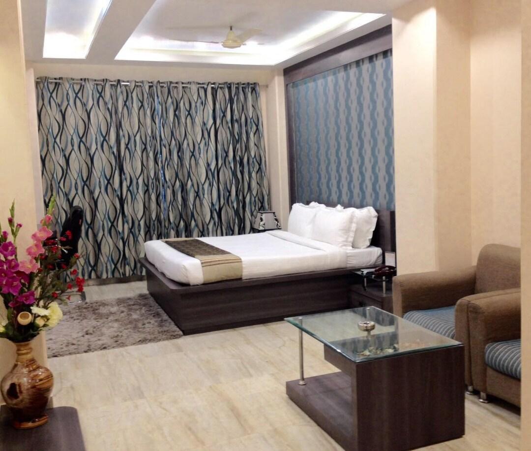 Madhuvan Palace 16/33