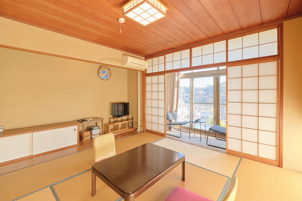 Open-Air Hot Spring Ryokan -Suikoen- [VR] 30/46