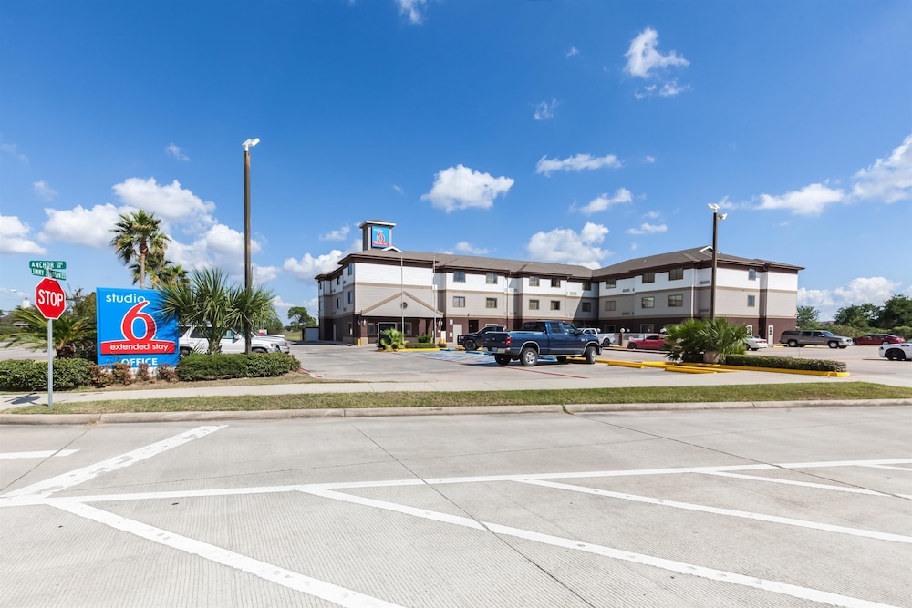 Studio6 Port Arthur, TX - SE 29/47