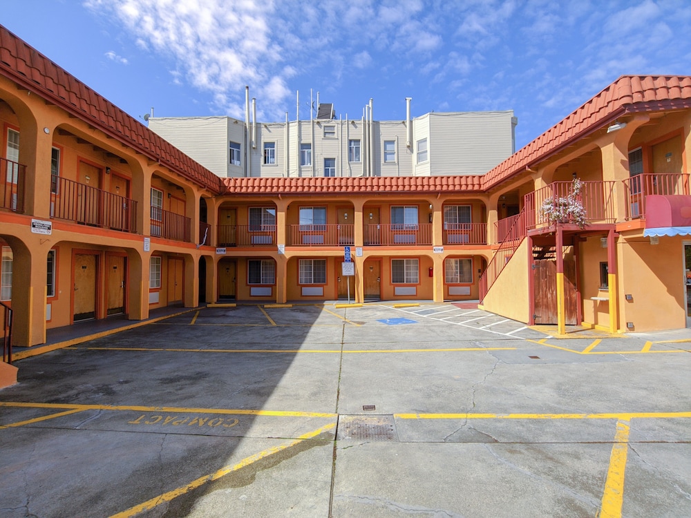 Inn At Golden Gate 46/51