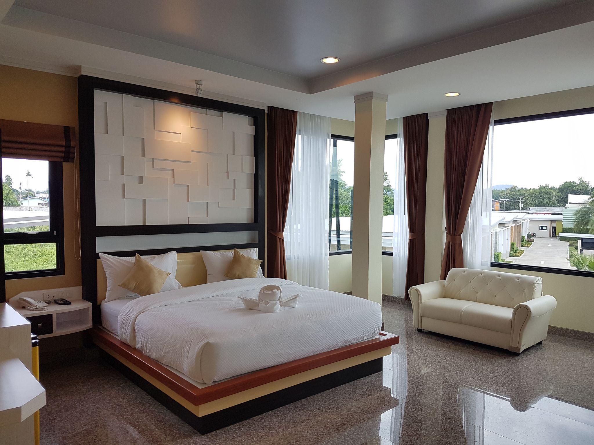 Vip, Queen Bed