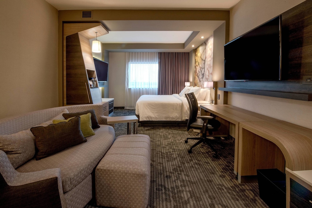 Courtyard By Marriott San Luis Potosi Los Lagos 44/46