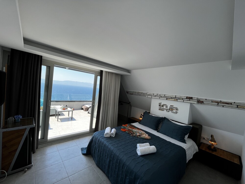 LUXURY, VILLA