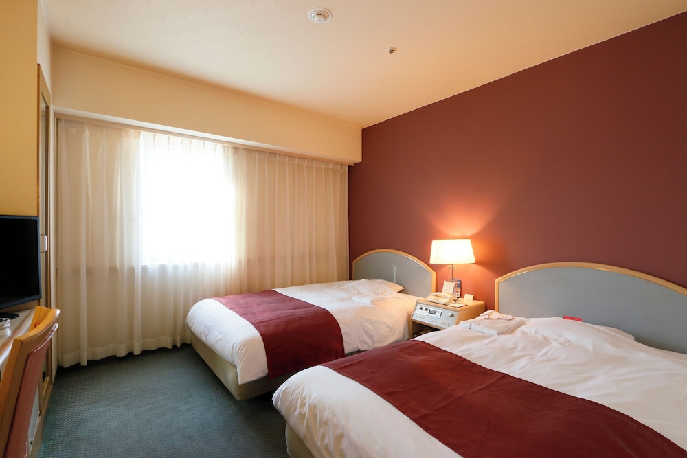ROOM, TWIN BEDS, SMOKING