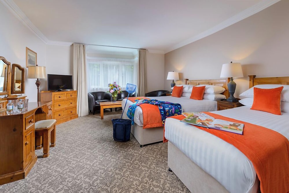 Dingle Benners Hotel 7/31