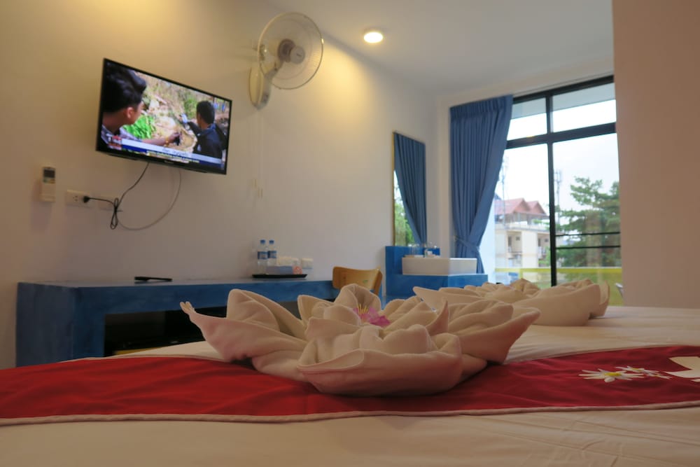 Montha Hotel 34/46