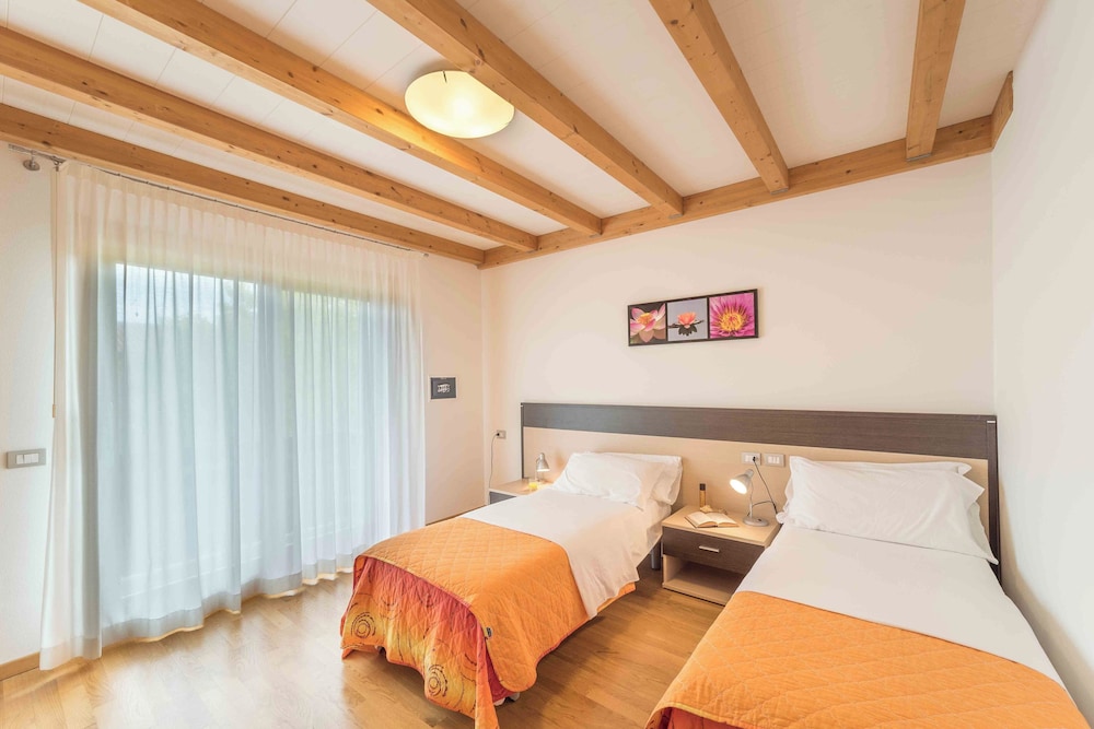 Hotel Green Village Resort 20/60
