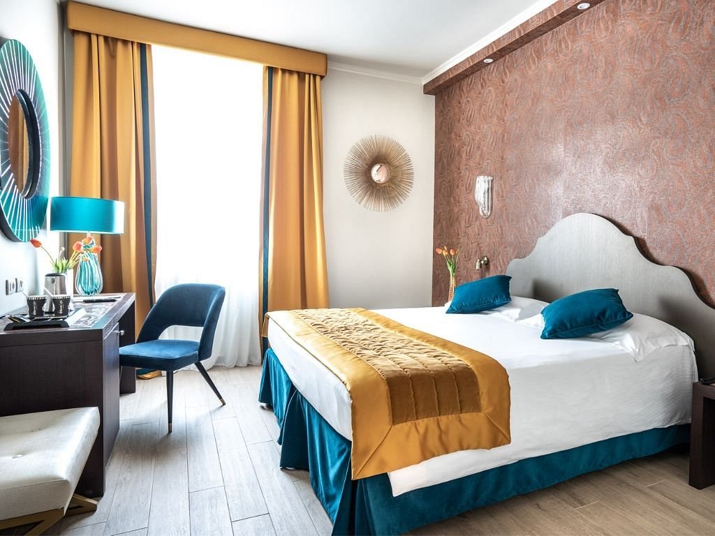 Premium Double Single Use Room