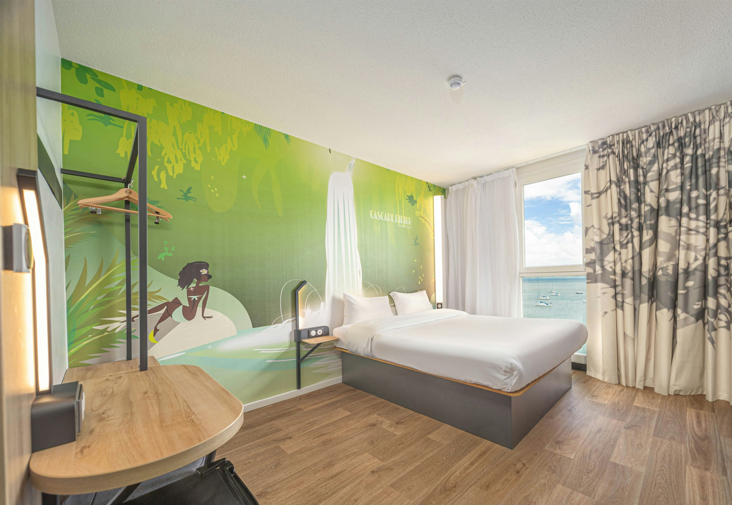 B&B HOTEL Fort de France 6/17