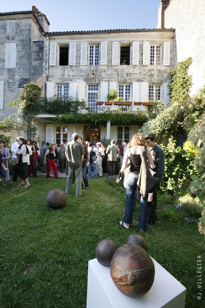 La Porte Rouge Chambres Dhotes 26/33
