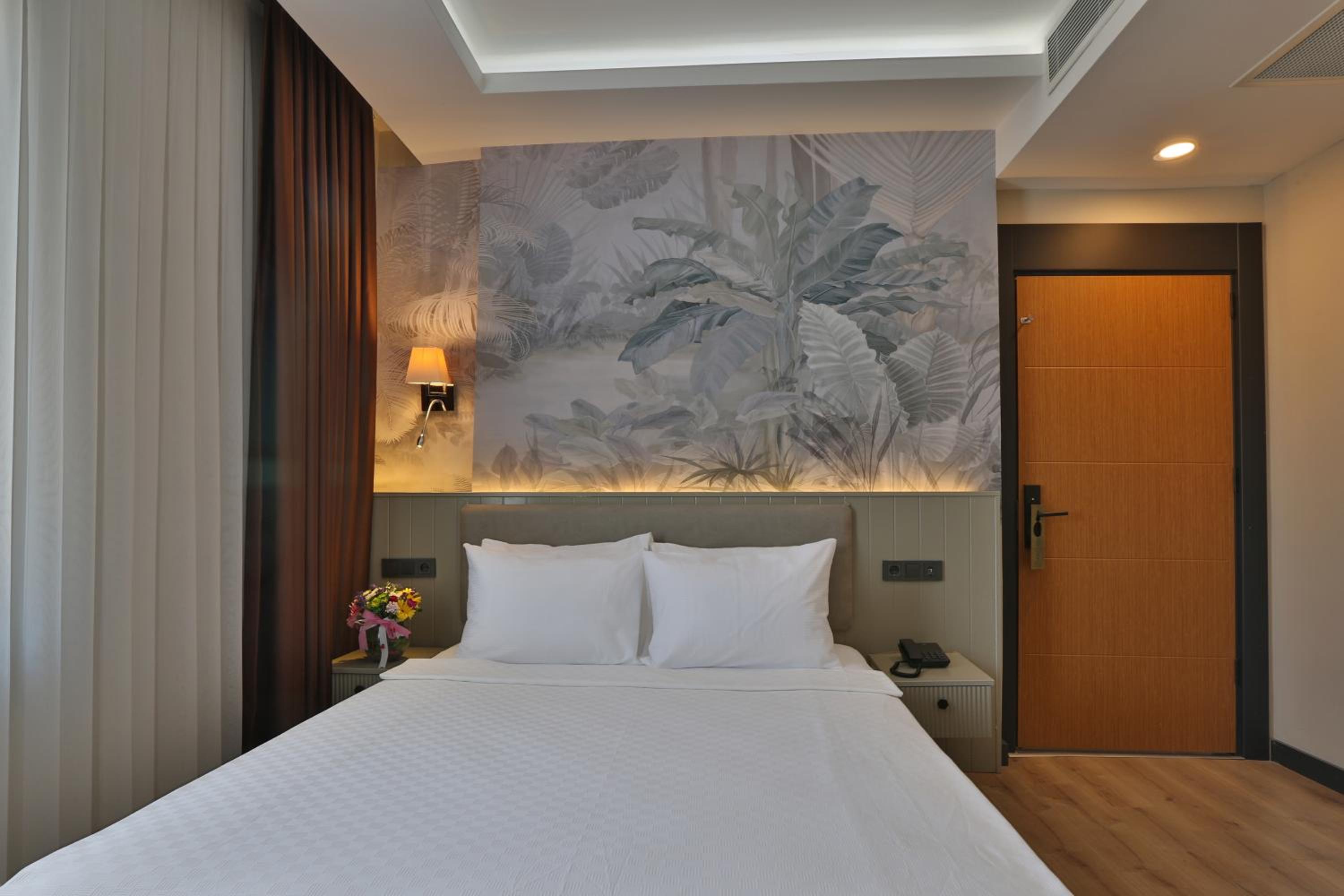 غرفة سوبيريور بسرير مزدوج، Mesopotamia Garden Hotel 3/7
