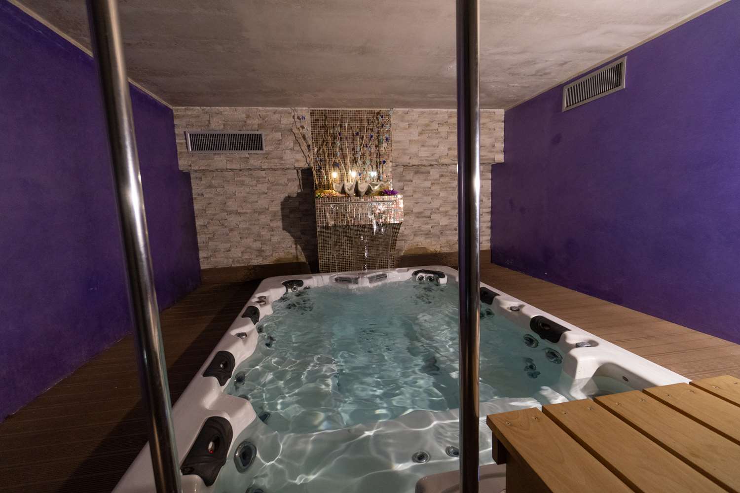 swimming pool spa