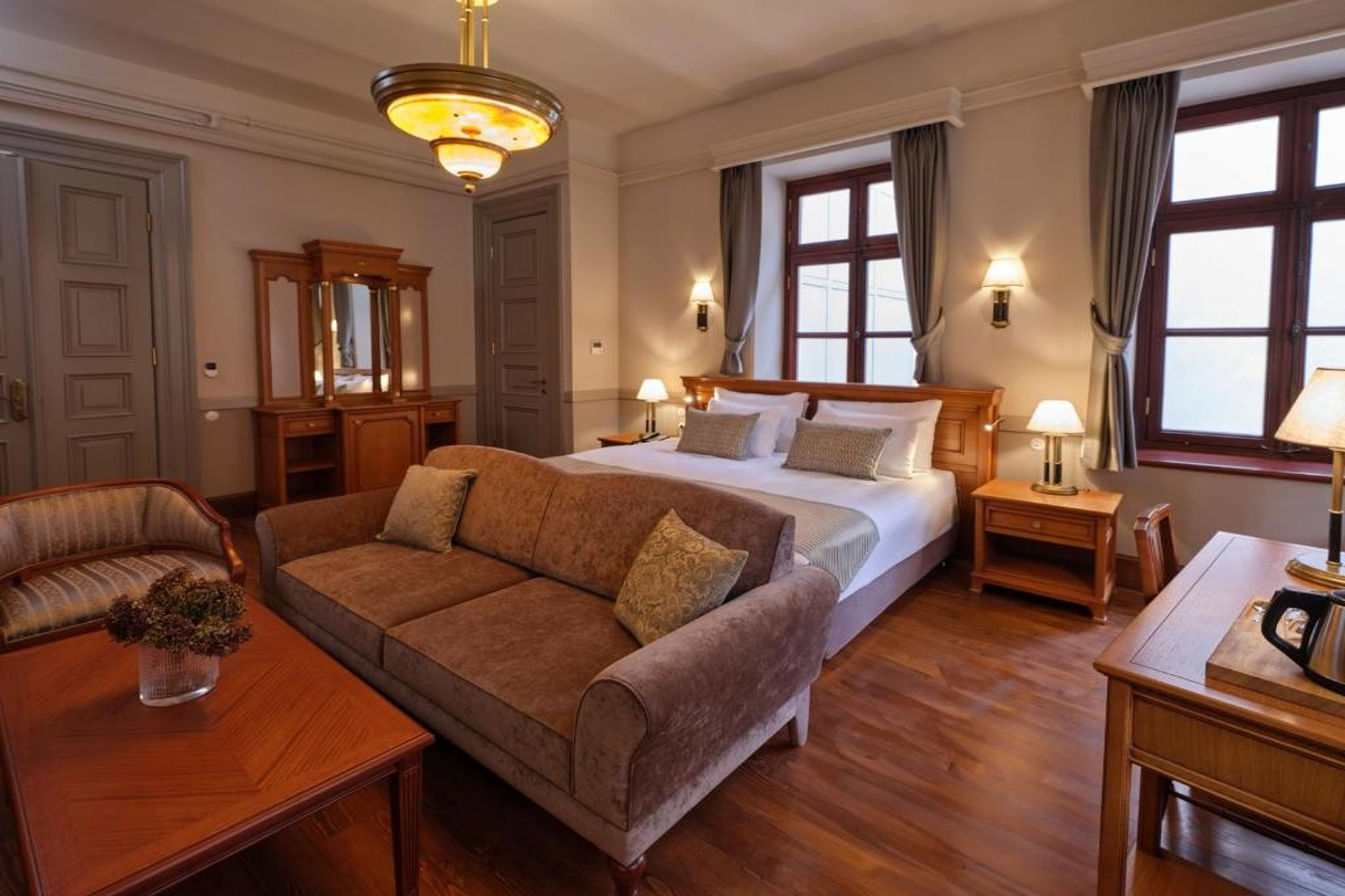 Anarat Hotel Istanbul 8/9