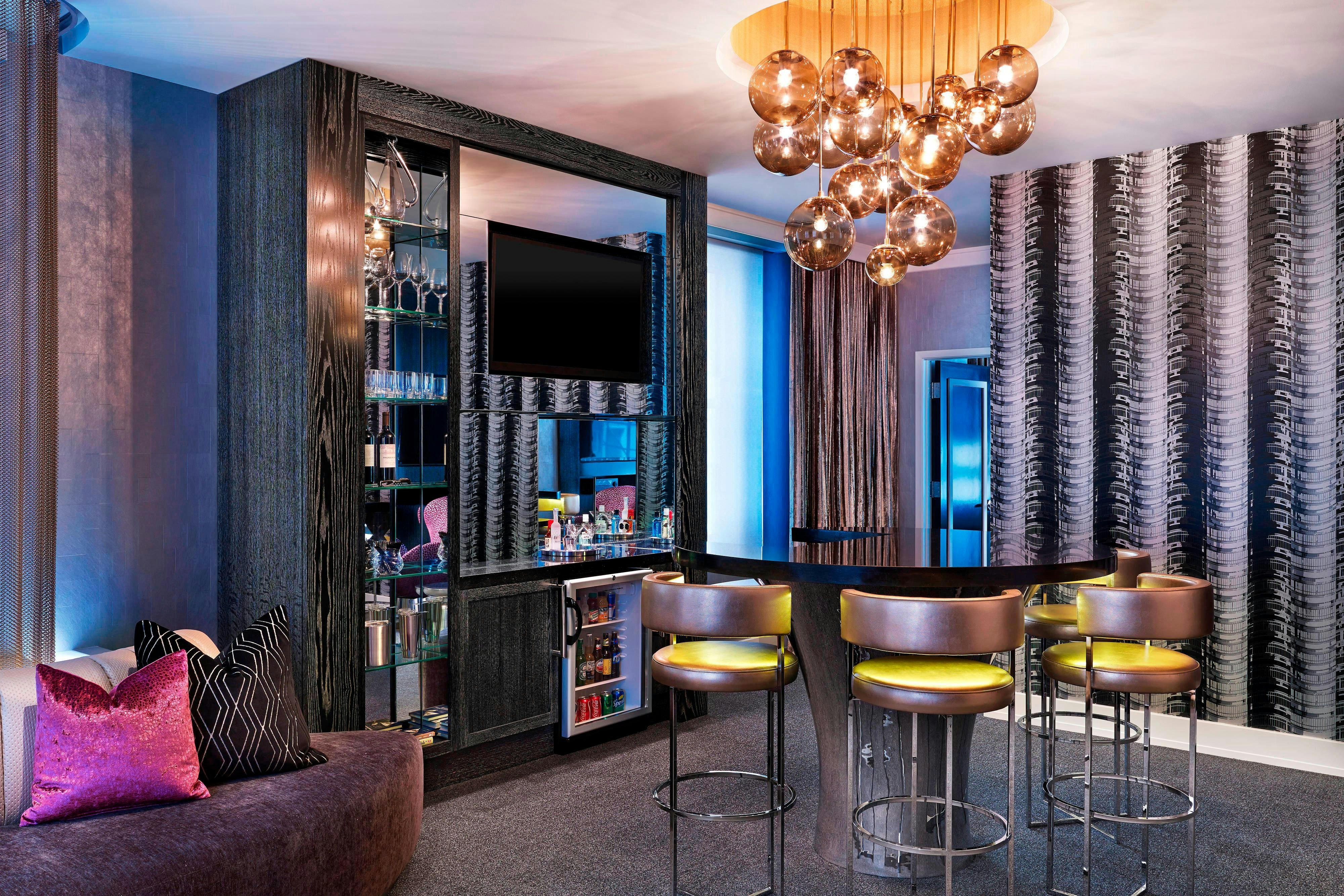 THE MIDLAND HOTEL, Chicago, a Tribute Portfolio Hotel 24/39