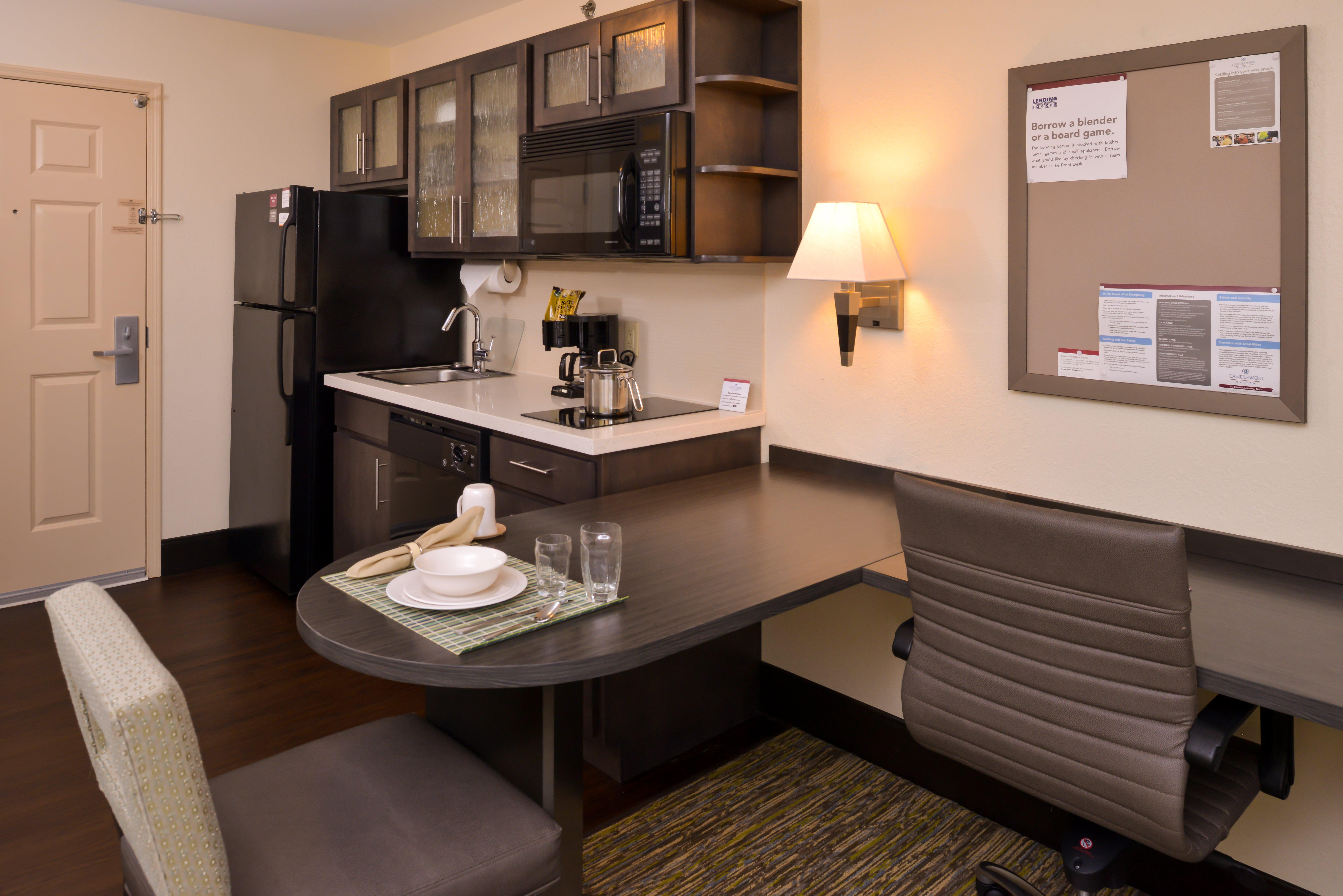 Candlewood Suites Bloomington - Normal an IHG Hotel 31/31