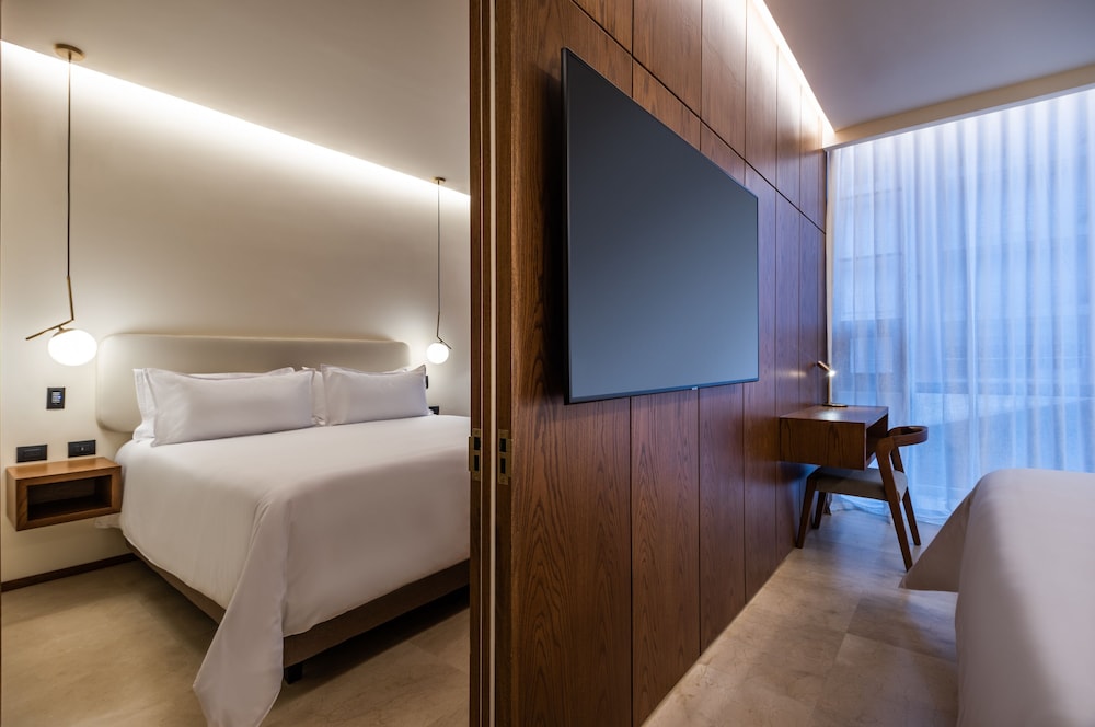 Elcielo Hotel and Restaurant 18/56