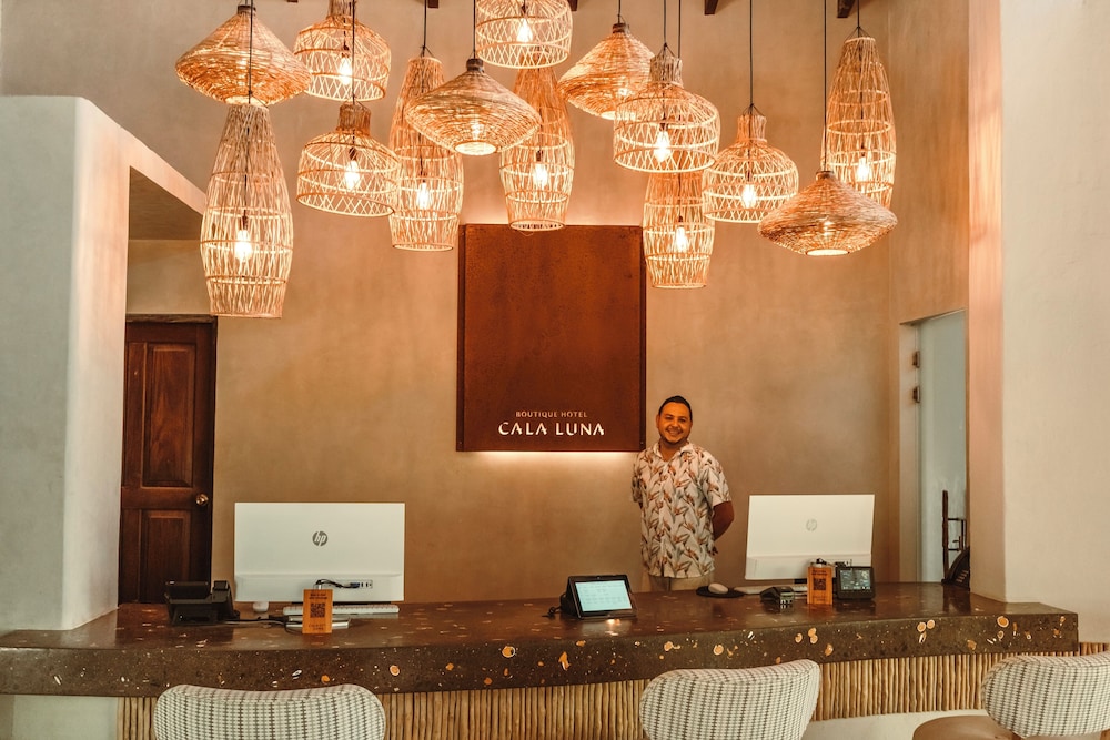 Cala Luna Boutique Hotel and Villas 79/86