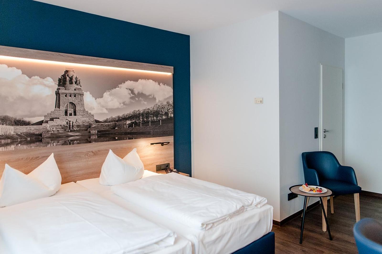 SUPERIOR, DOUBLE BED