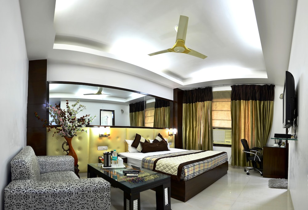 Sohi Residency 42/65