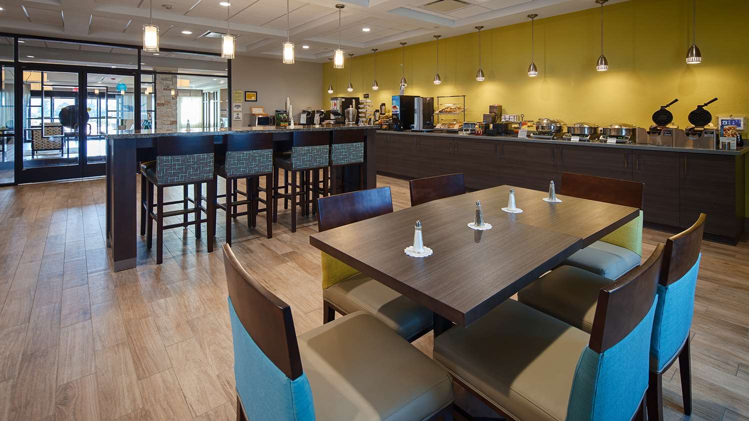 Best Western Plus College Station Inn and Suites 28/35