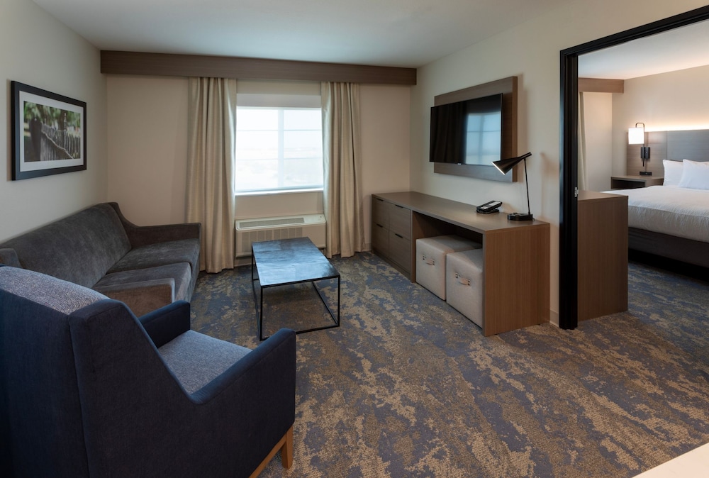 GrandStay Hotel & Suites Algona IA 11/22