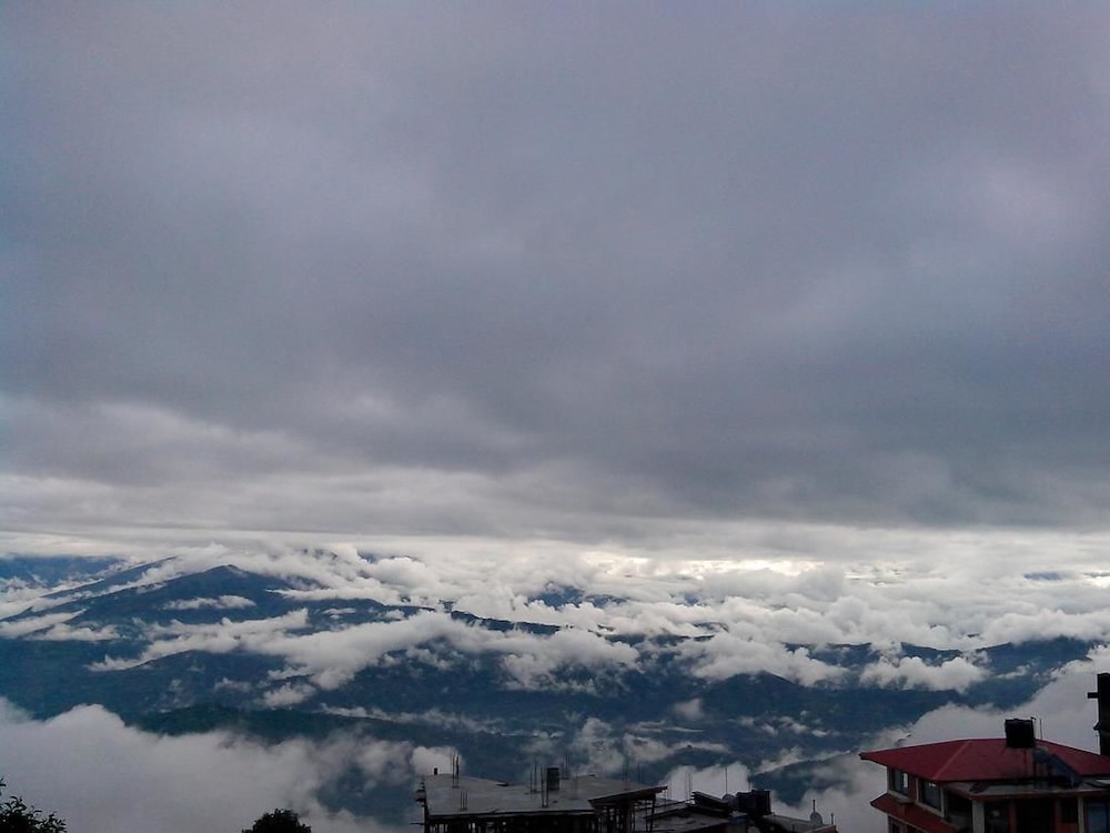 Nagarkot Sunshine Hotel 36/42