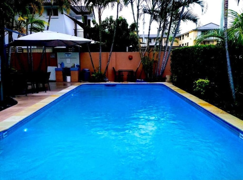 Karana Palms Self Contained Apartments 50/58