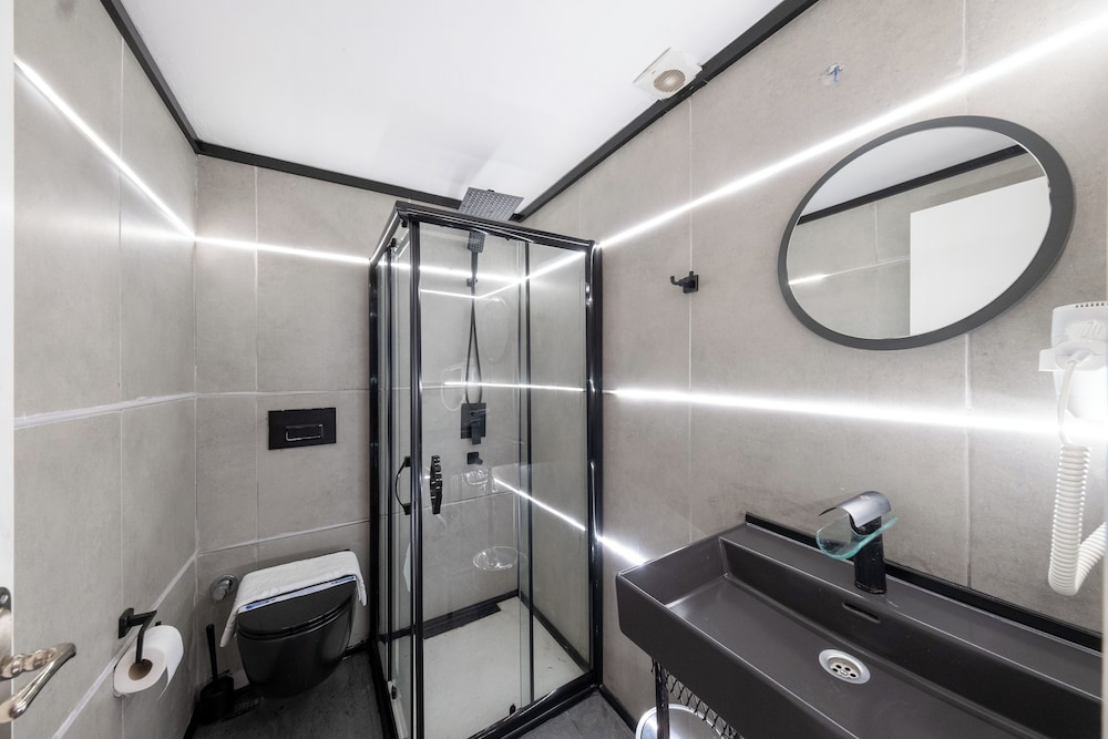 Frame Galata Hotel 35/36