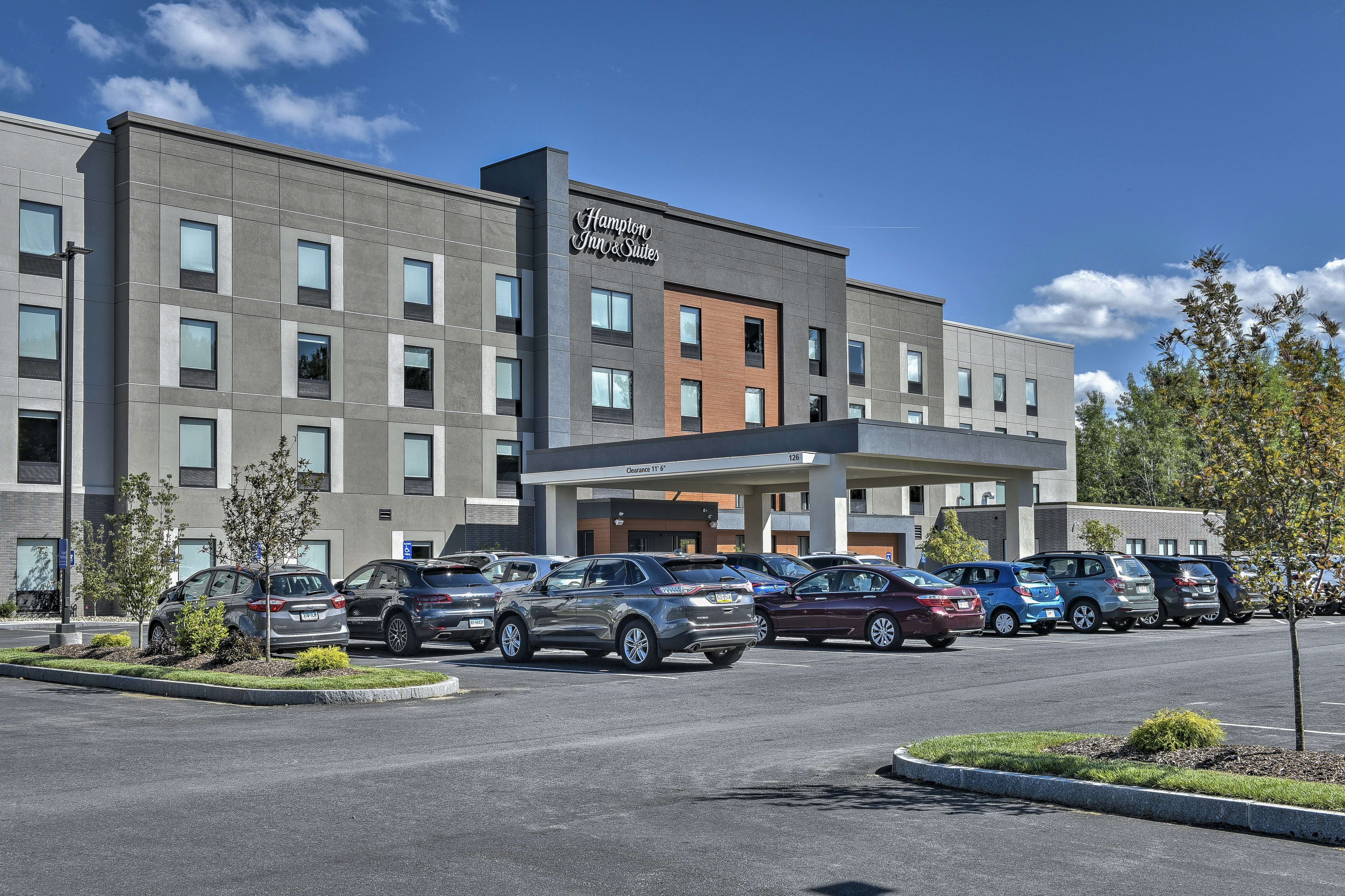 Hampton Inn and Suites Keene 47/47