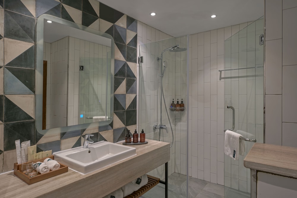 Baitong Hotel And Resort Phnom Penh 47/47