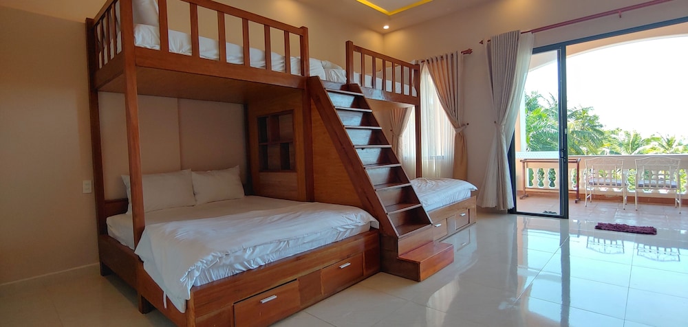 Hong Bin Bungalow 37/50