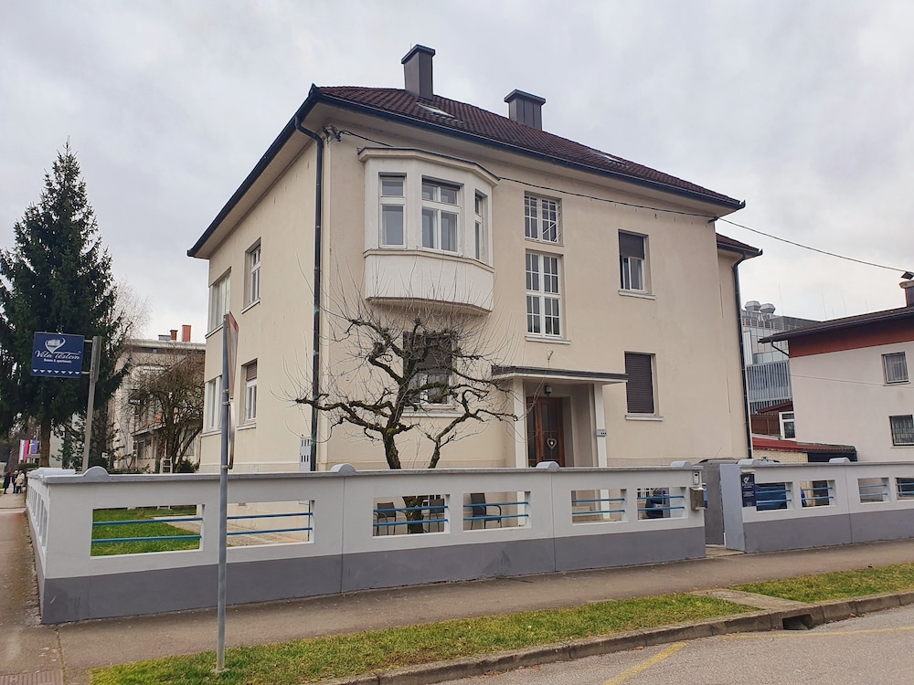 Vila Teslova 2/50