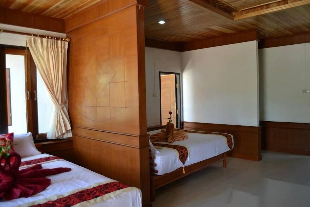 Khum Laanta Resort 29/66