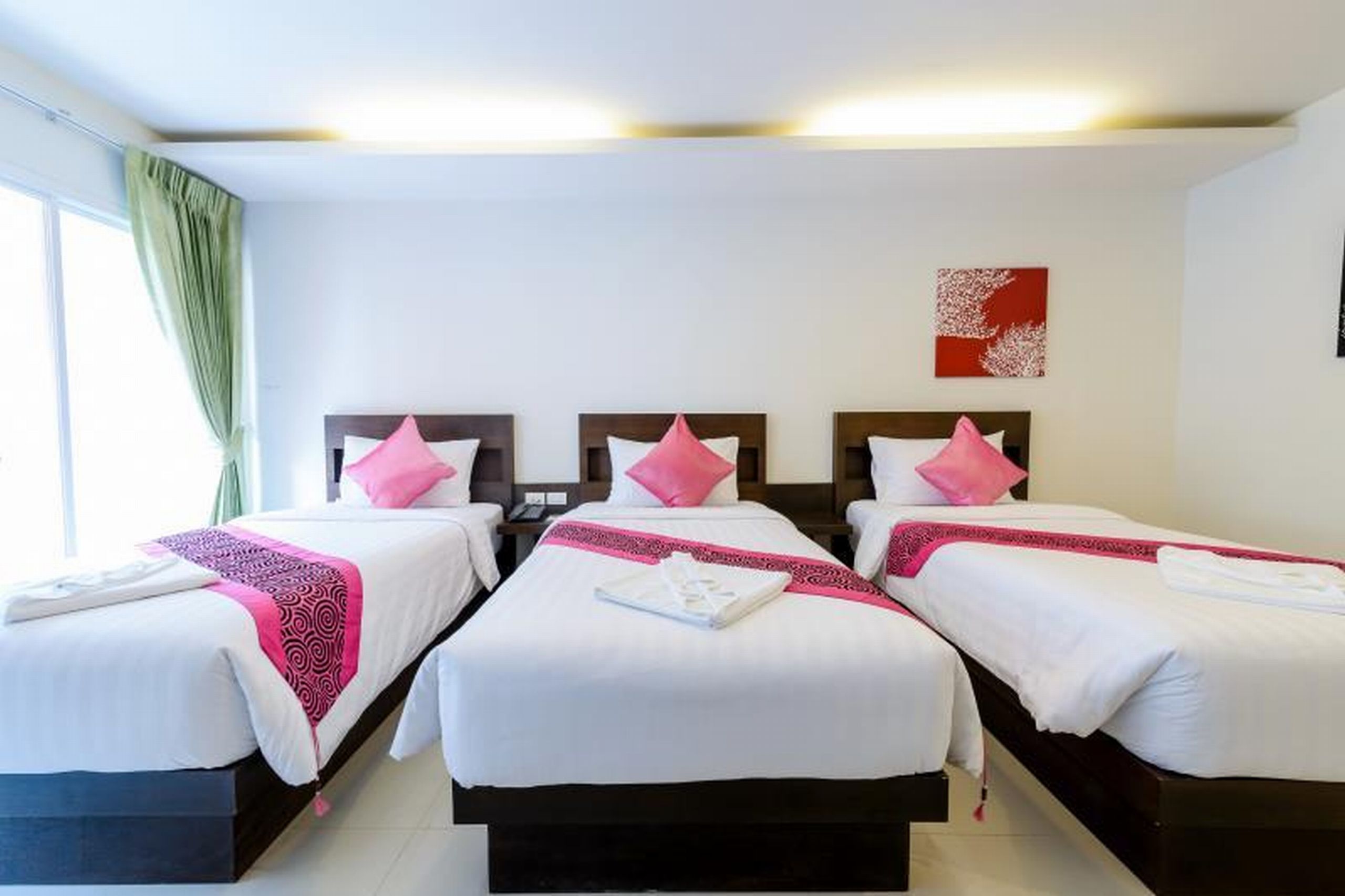 غرفة عائلية، Zephyr Grand Hotel 4/6