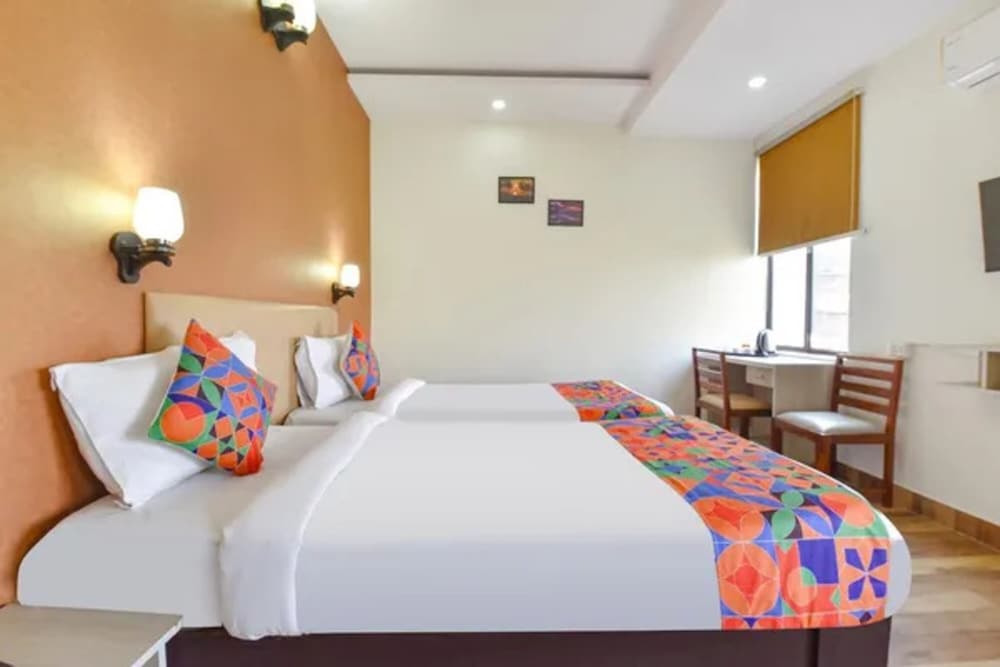 Pink Vista Hotel 13/43