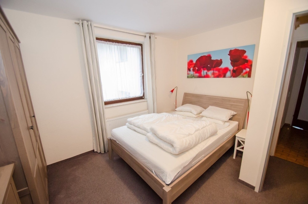 Apartment, 1 Queen and 1 Bunk Bed, Good View, Sofa
