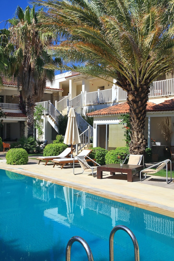 Sah Hotel 23/25