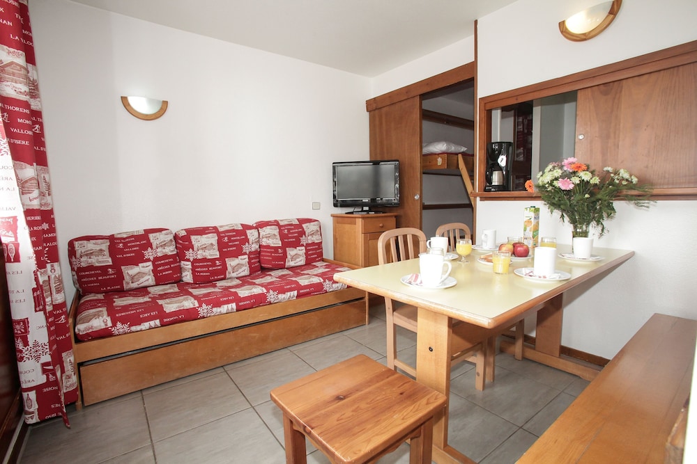 LE HAMEAU DU BORSAT 23/50