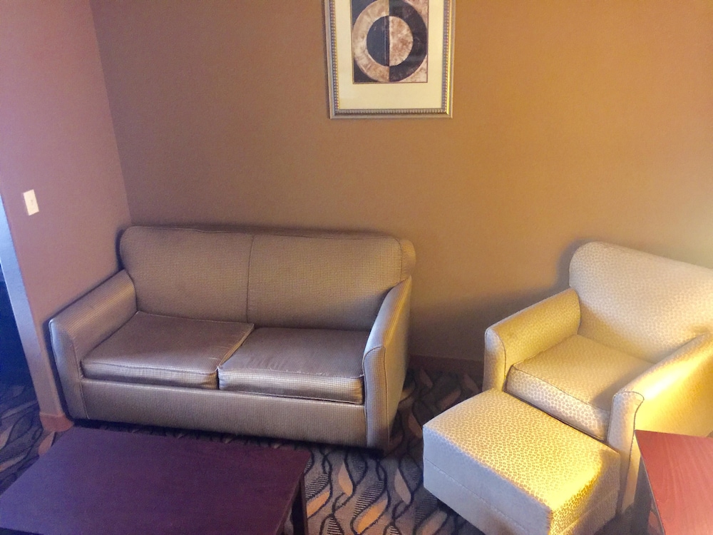 Best Western Red River Inn & Suites 24/35