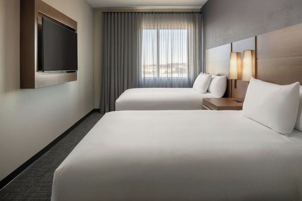 Residence Inn by Marriott Sand City Monterey 19/50