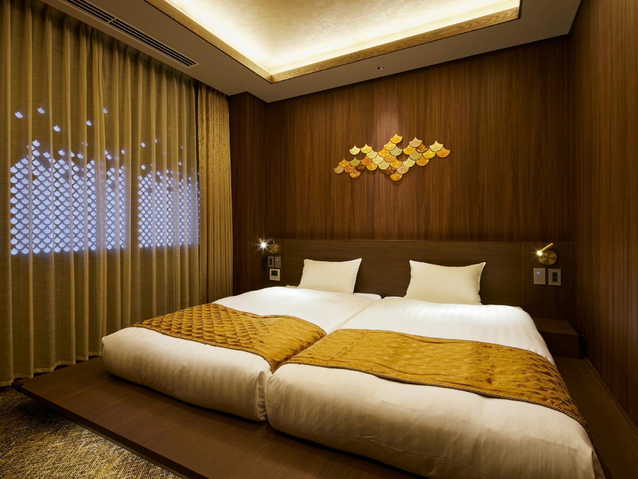 EXECUTIVE, TWIN BEDS, 2 FUTON BEDS, KITCHEN