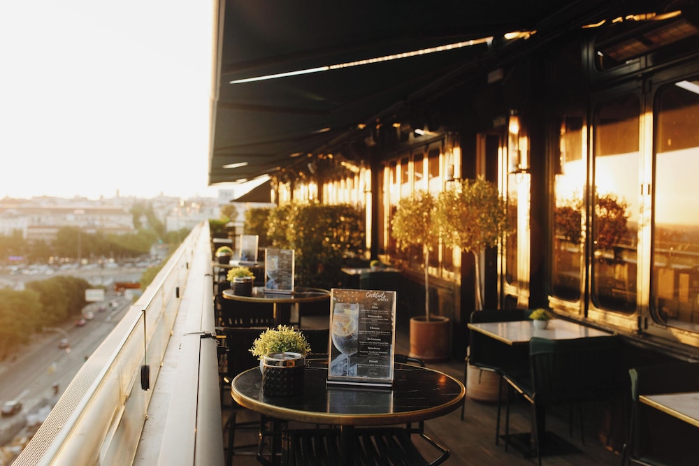 Only You Hotel Atocha 67/70