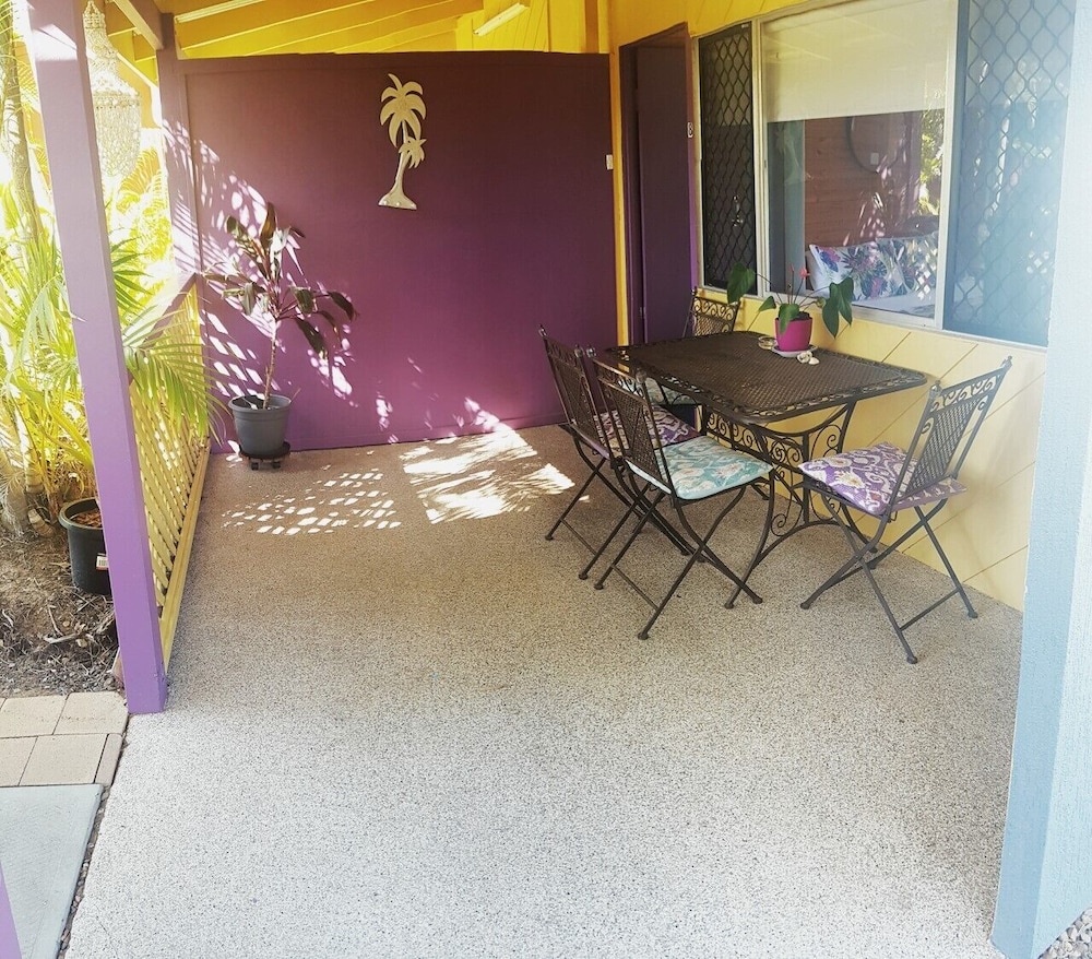 Bargara Gardens Motel And Holiday Villas 4/44