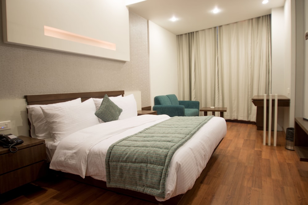Hotel Narula S Aurrum 12/32