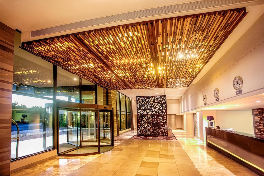 Southern Sun Hyde Park Sandton 5/48