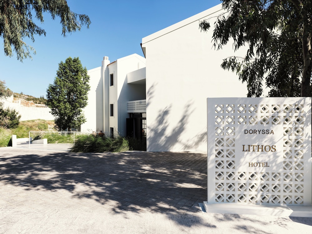 Lithos Hotel 38/46