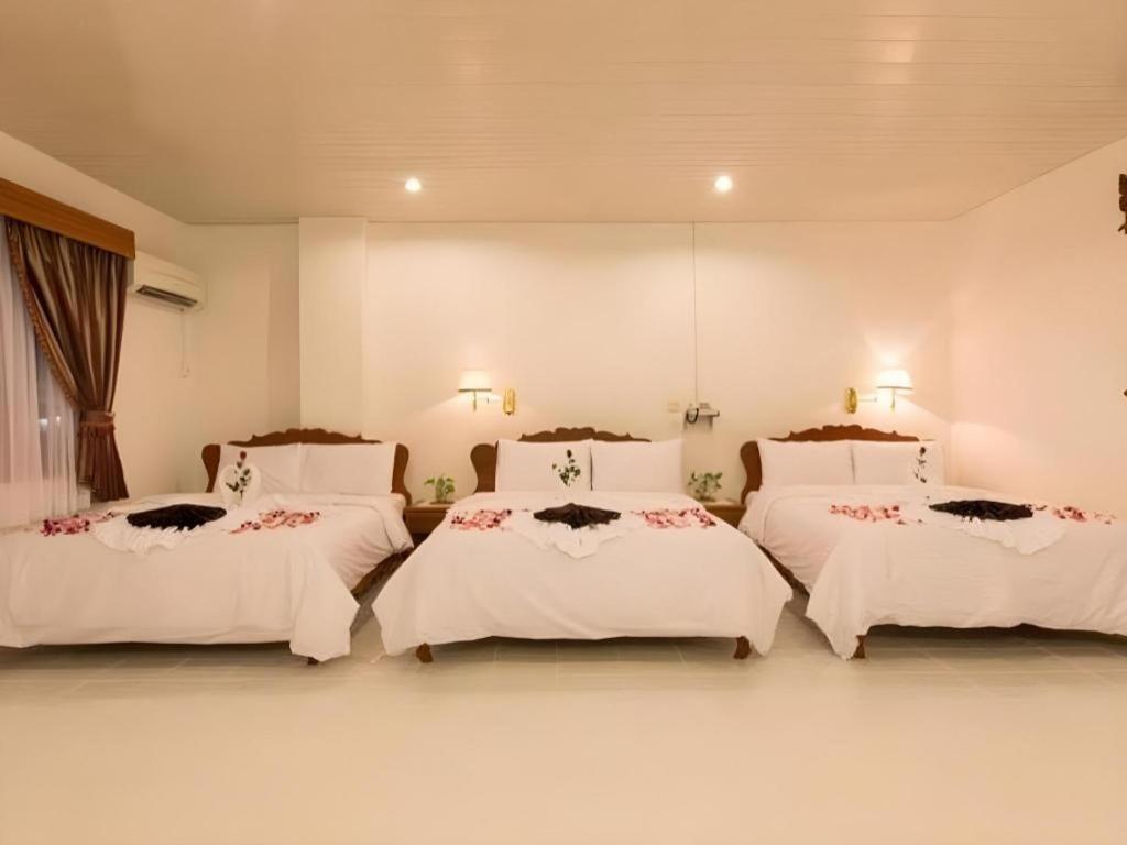Asia Hotel 15/45