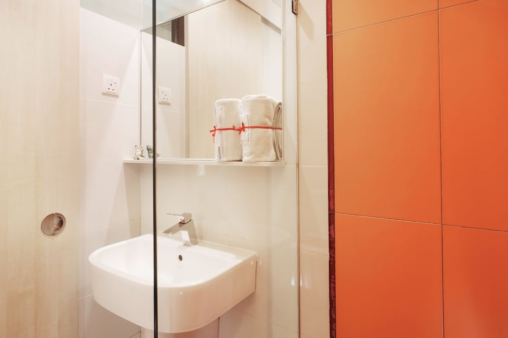 YAN Hotel 46/50