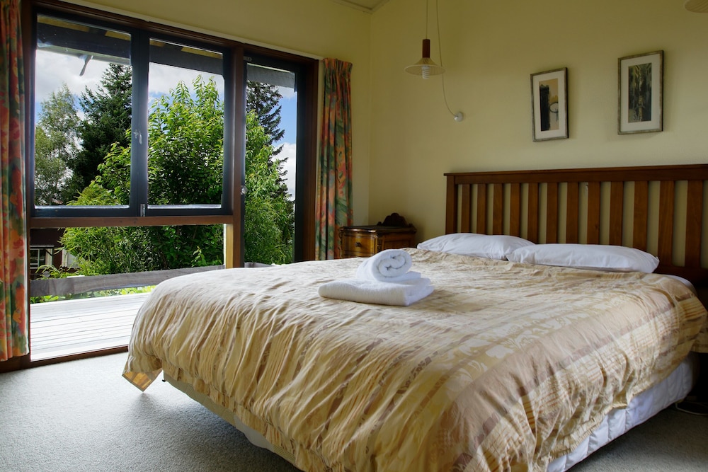 Greenacres Chalets 29/50