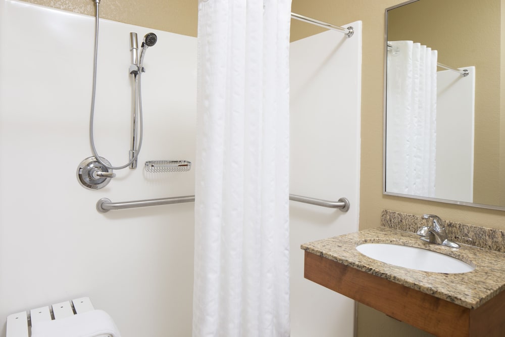 Candlewood Suites La Crosse 16/41